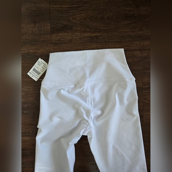 Alo NWT White Leggings S - Picture 7 of 9
